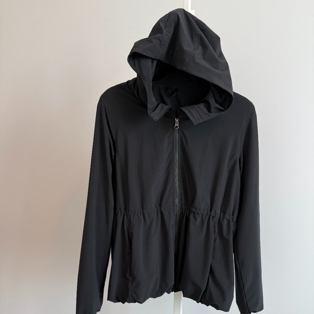 lululemon Black Wind Breaker with Hood - Size 6
